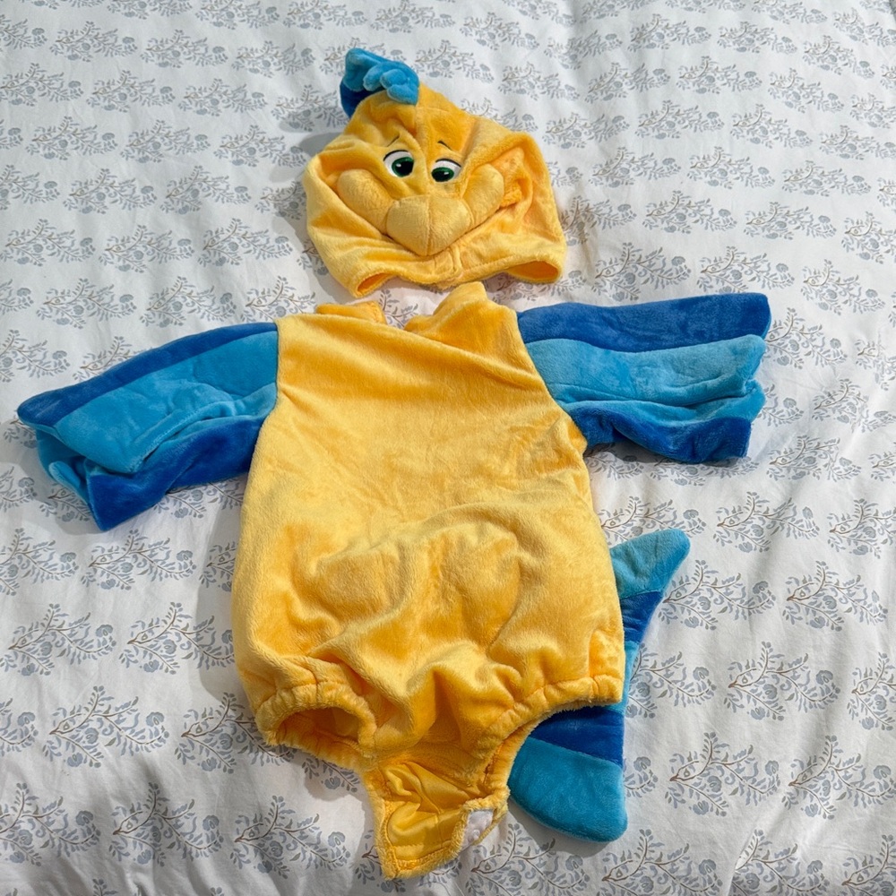 Flounder costume for babies